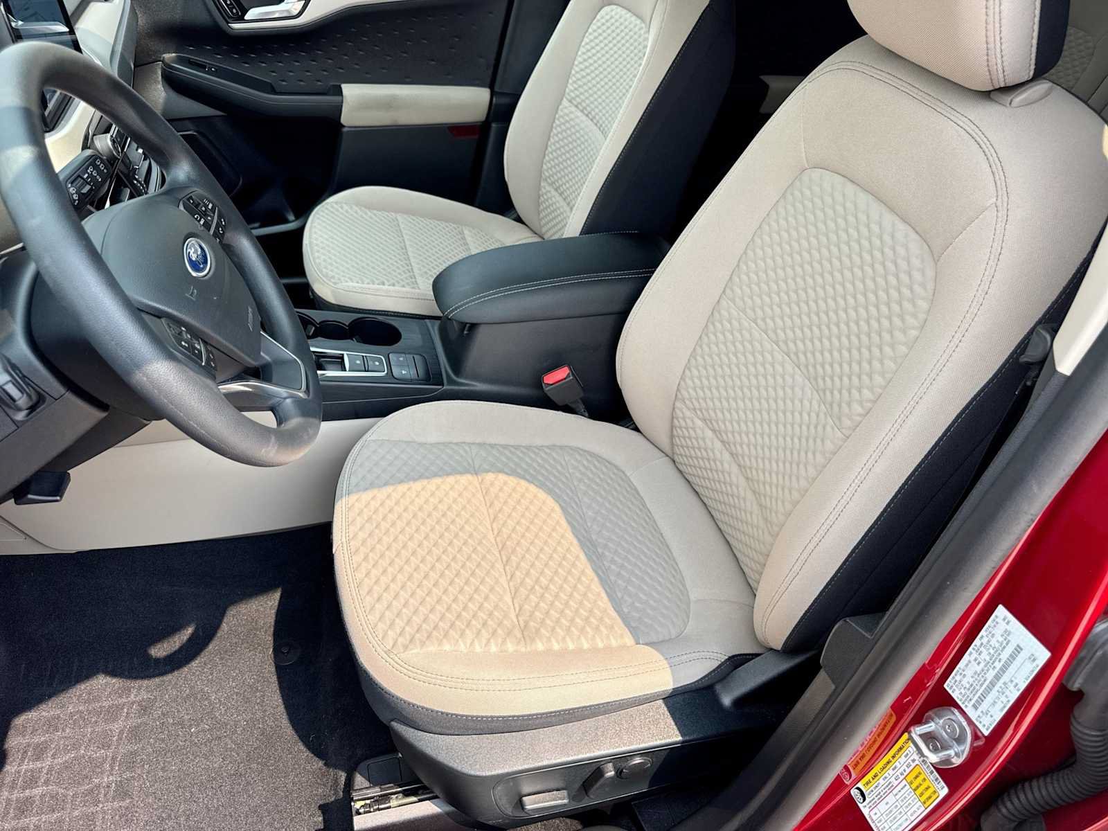 Certified 2020 Ford Escape SE FWD image 15