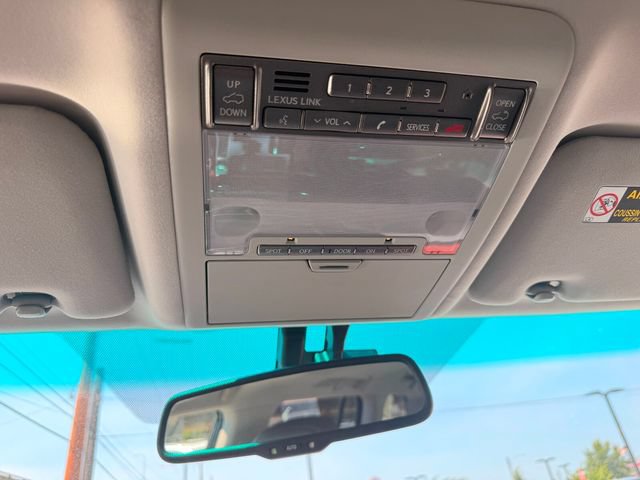Used 2008 Lexus LX 570 4WD w/ Technology Pkg image 28