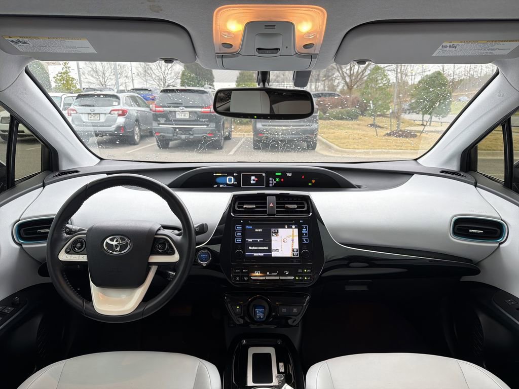 Used 2016 Toyota Prius Four image 22