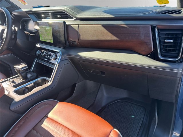 Used 2024 GMC Sierra 1500 Denali Ultimate image 11