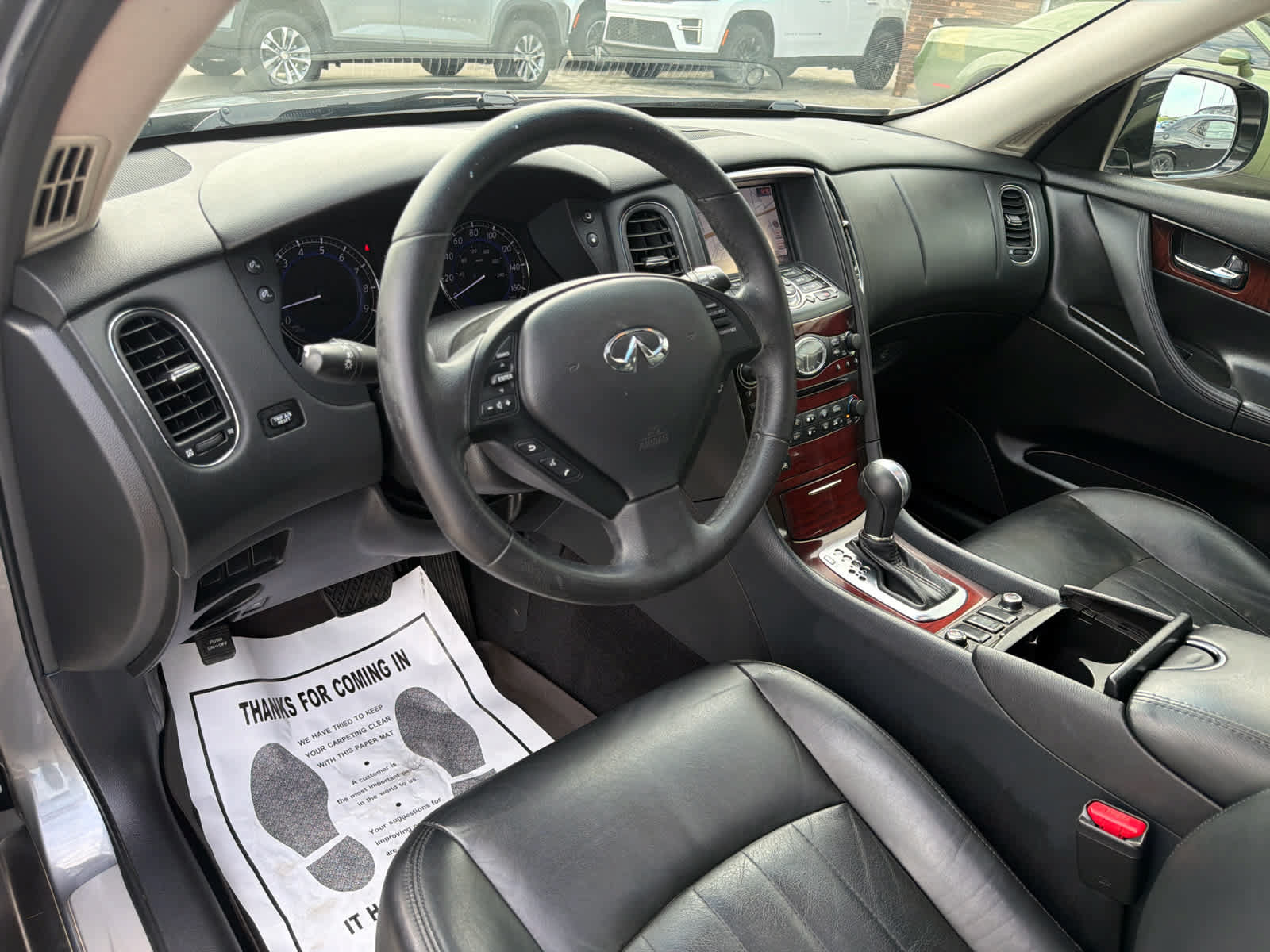 Used 2017 INFINITI QX50 AWD w/ Premium Plus Package image 13