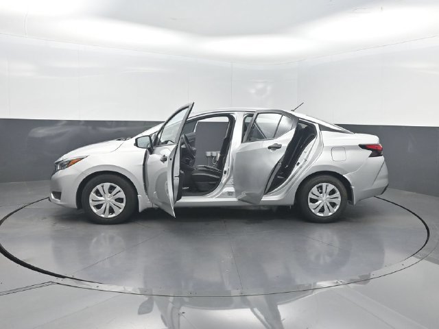 Used 2025 Nissan Versa S w/ Trunk Package FWD image 37