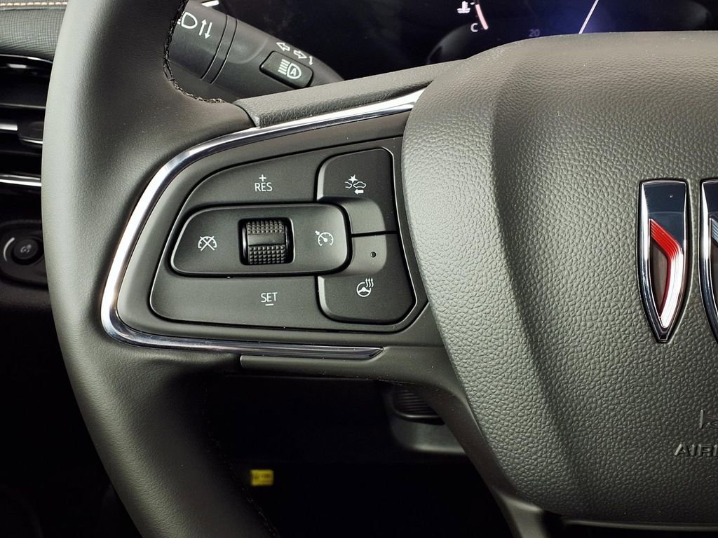 New 2026 Buick Envista Avenir image 17