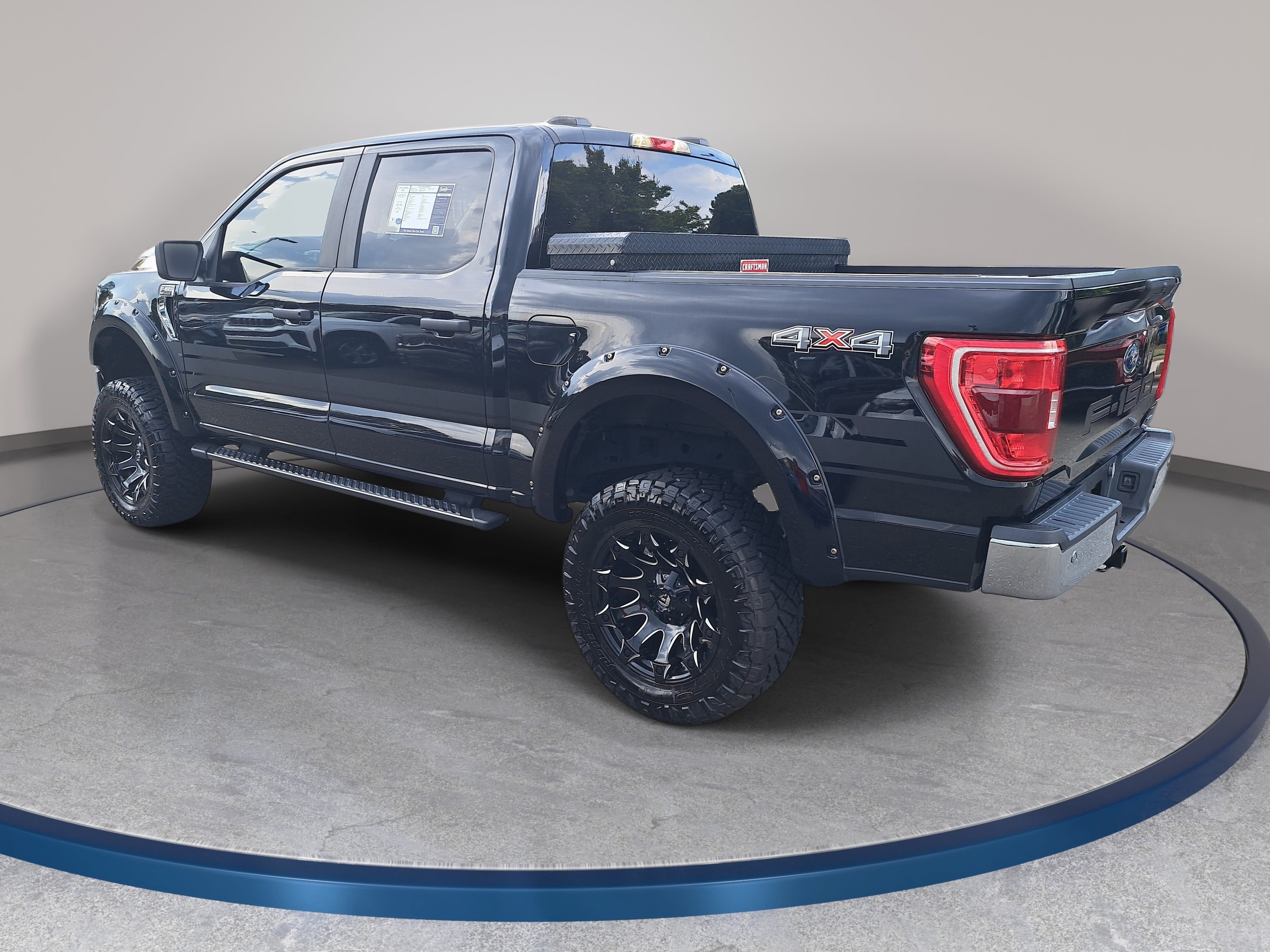Used 2023 Ford F150 XLT AWD/4WD image 7