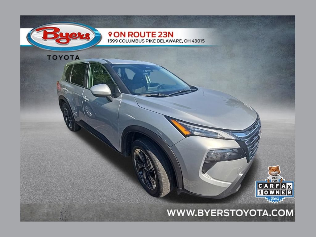 Used 2025 Nissan Rogue SV