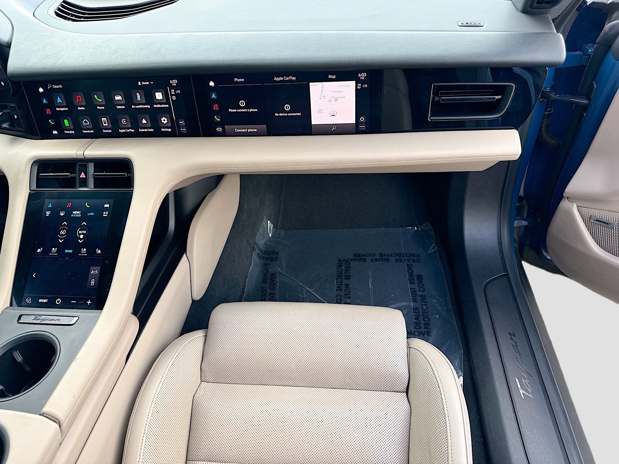 Used 2022 Porsche Taycan RWD image 17