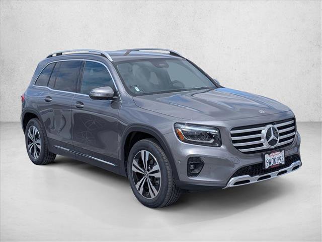 Used 2026 Mercedes-Benz GLB 250 image 3