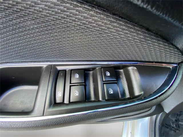 Used 2019 Chevrolet Cruze LS image 17
