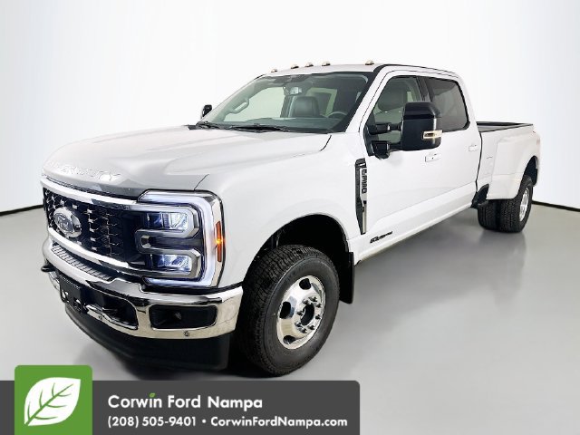 New 2026 Ford F350 Lariat w/ Lariat Ultimate Package AWD/4WD image 3