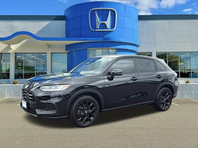 Used 2025 Honda HR-V Sport image 3