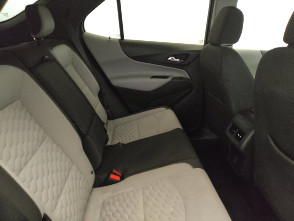 Used 2020 Chevrolet Equinox LS w/ LPO, Cargo Package AWD/4WD image 19