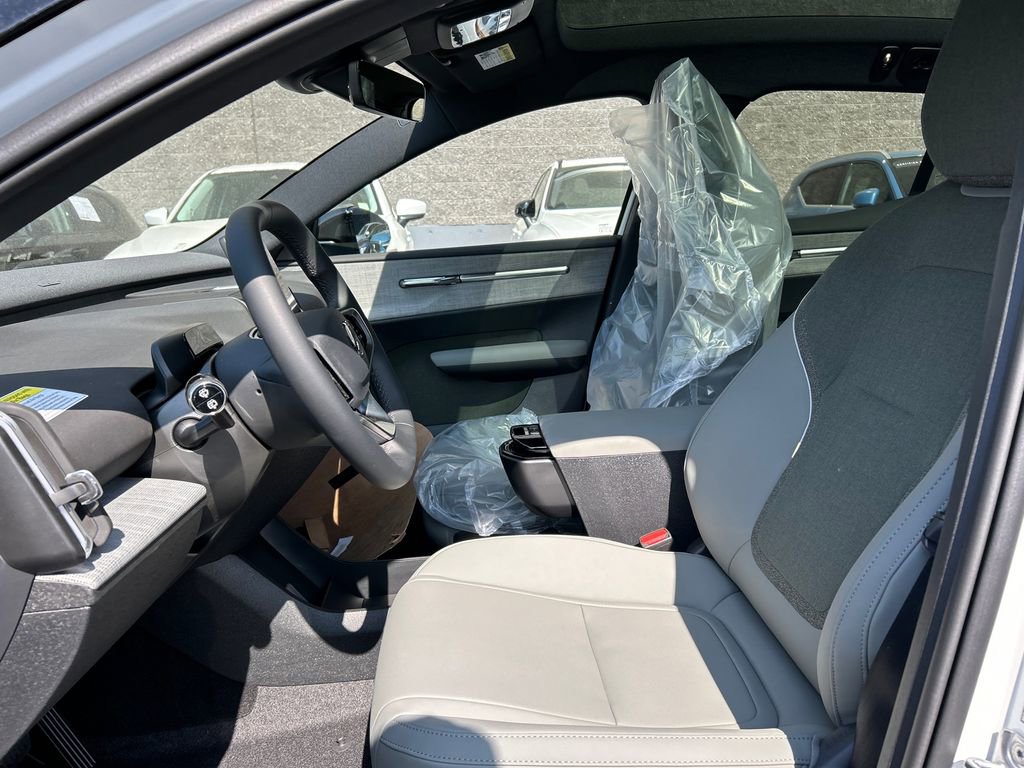 New 2026 Volvo EX30 Ultra w/ Protection Package AWD/4WD image 10