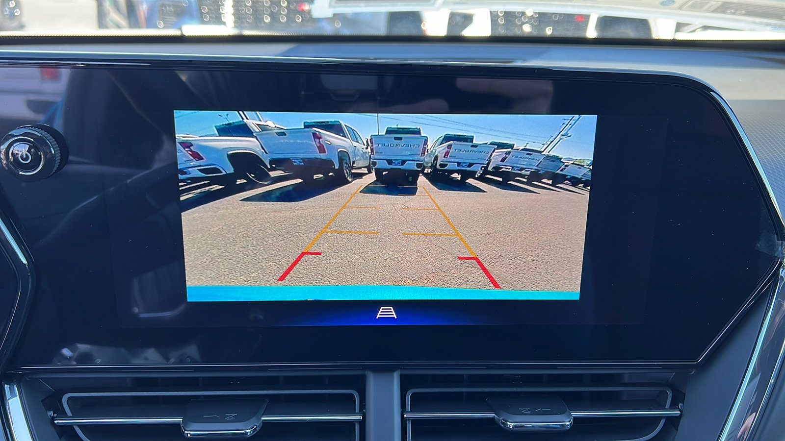 New 2026 Chevrolet Trax RS w/ Sunroof Package image 23