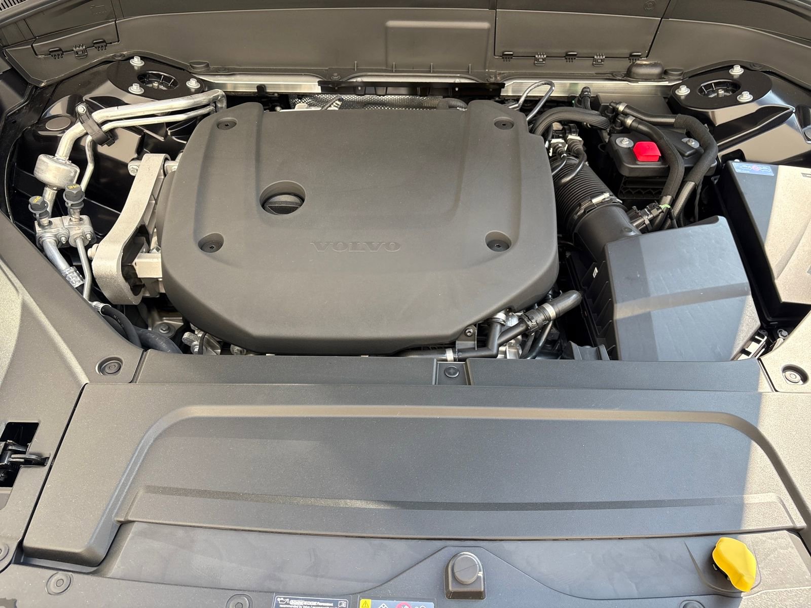 New 2026 Volvo XC90 B6 Plus w/ Protection Package Premier image 26