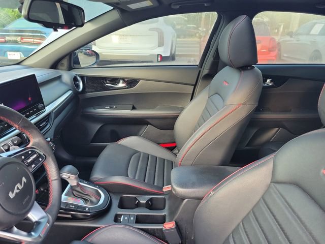 Used 2023 Kia Forte GT w/ GT2 Package image 13