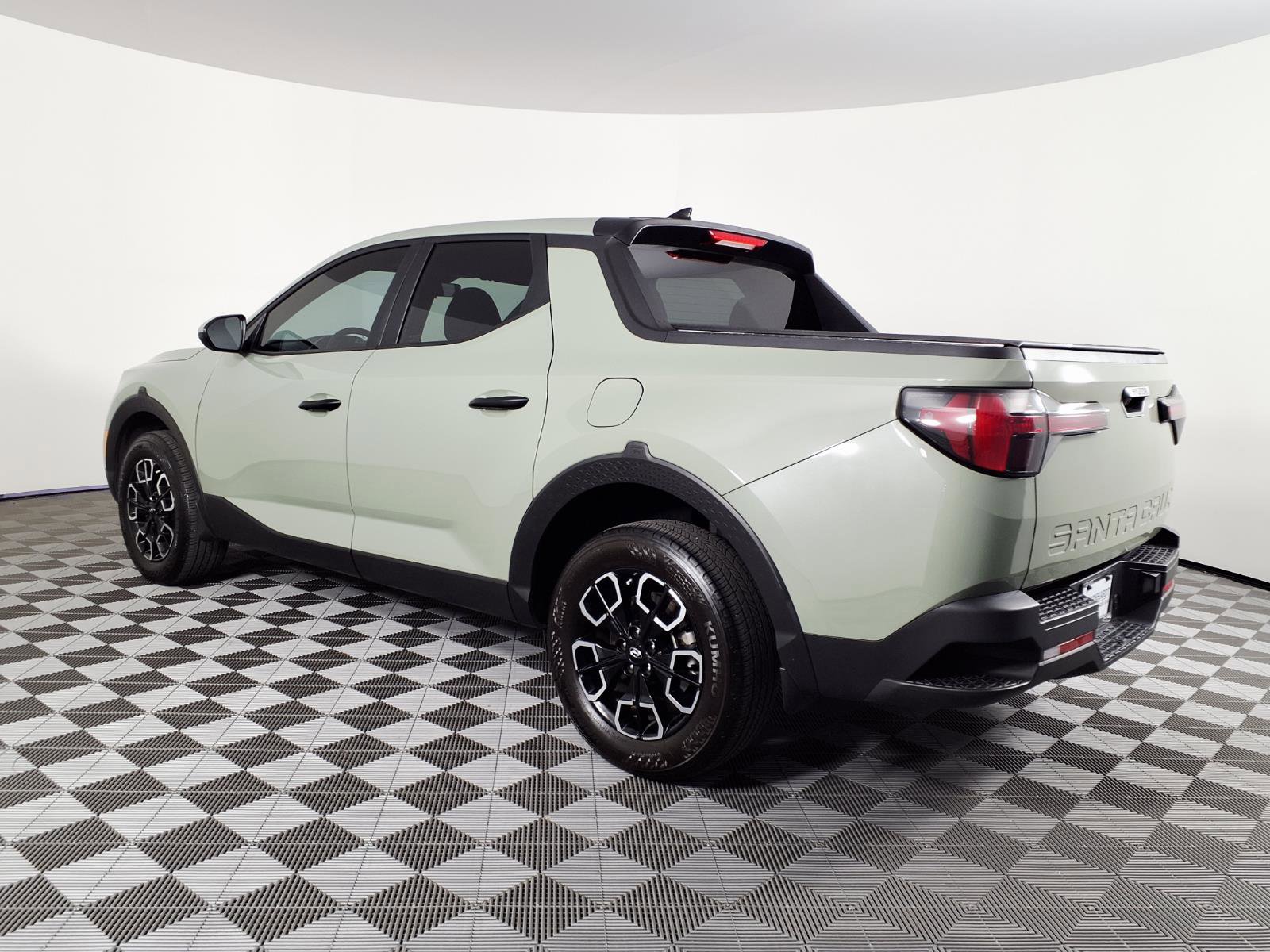 Certified 2023 Hyundai Santa Cruz SE image 6