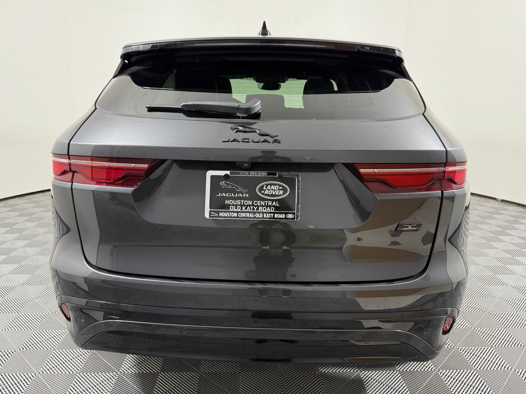 New 2026 Jaguar F-PACE R-Dynamic S AWD/4WD image 10