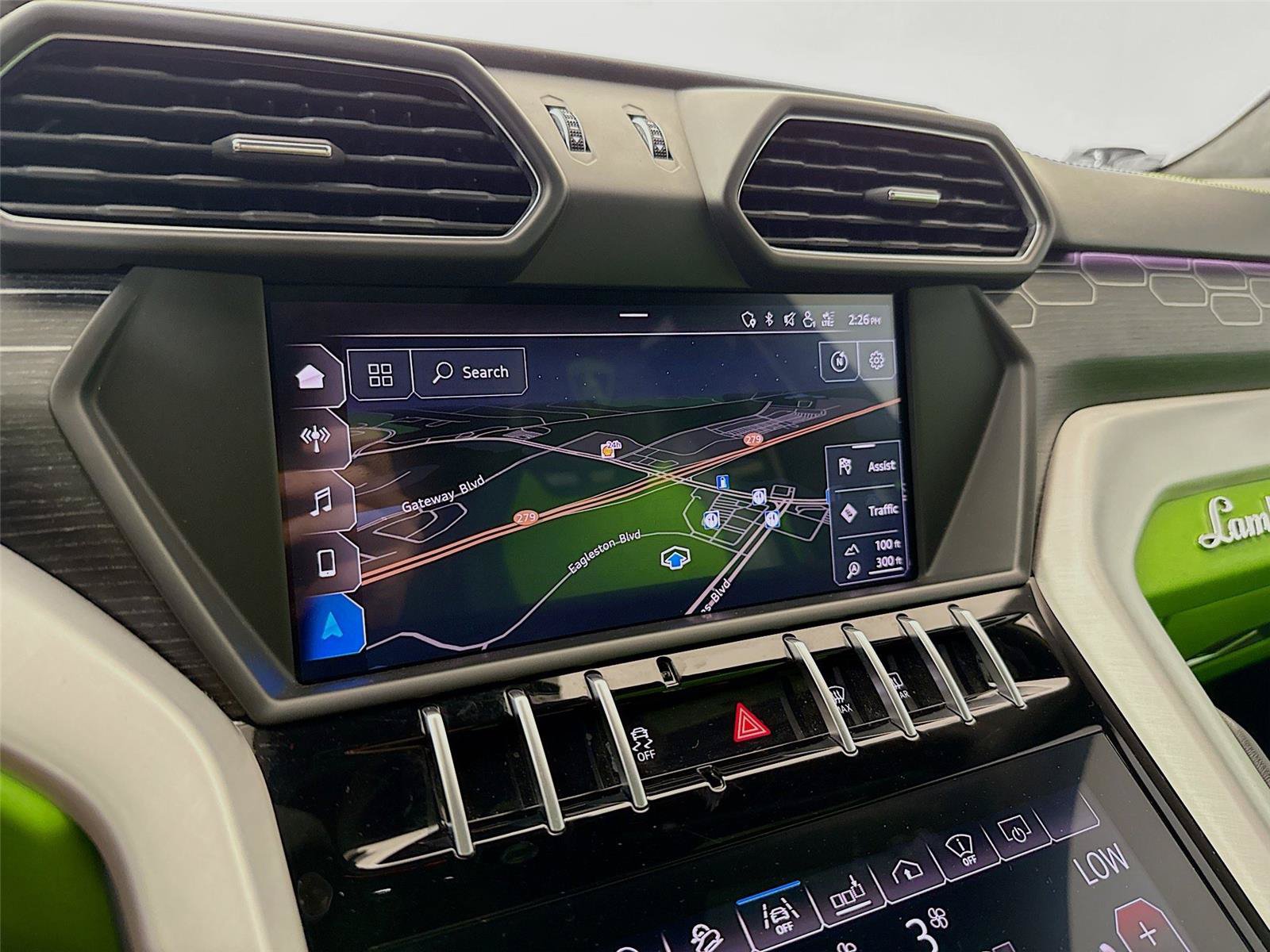 Used 2019 Lamborghini Urus AWD/4WD image 11