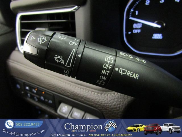 Used 2021 GMC Yukon XL Denali w/ Denali Ultimate Package AWD/4WD image 38