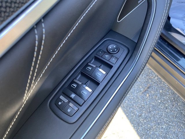 Used 2023 Maserati Levante Modena image 18