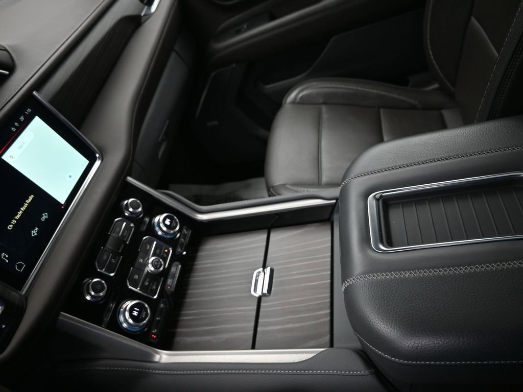 Used 2023 GMC Yukon Denali w/ Denali Reserve Package image 20