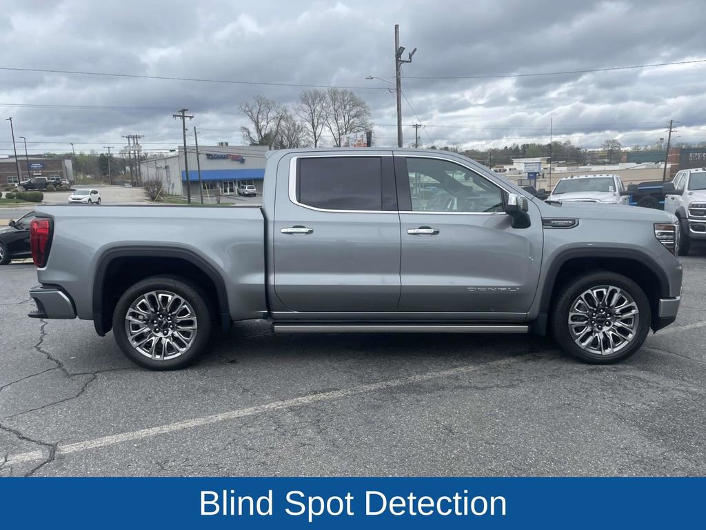 Used 2023 GMC Sierra 1500 Denali Ultimate image 9