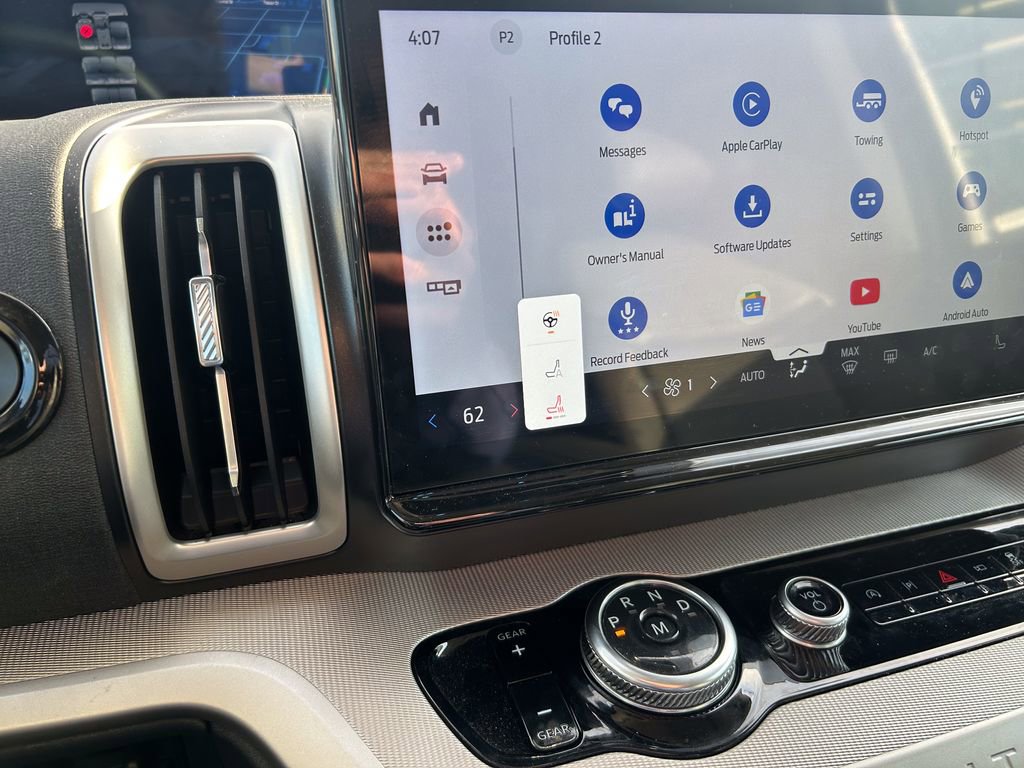 Certified 2025 Ford Expedition Active image 31