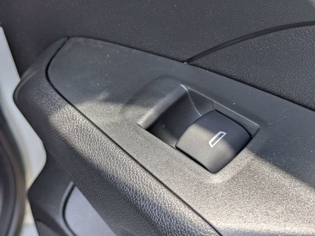 New 2026 Chevrolet Trax RS w/ Sunroof Package FWD image 31