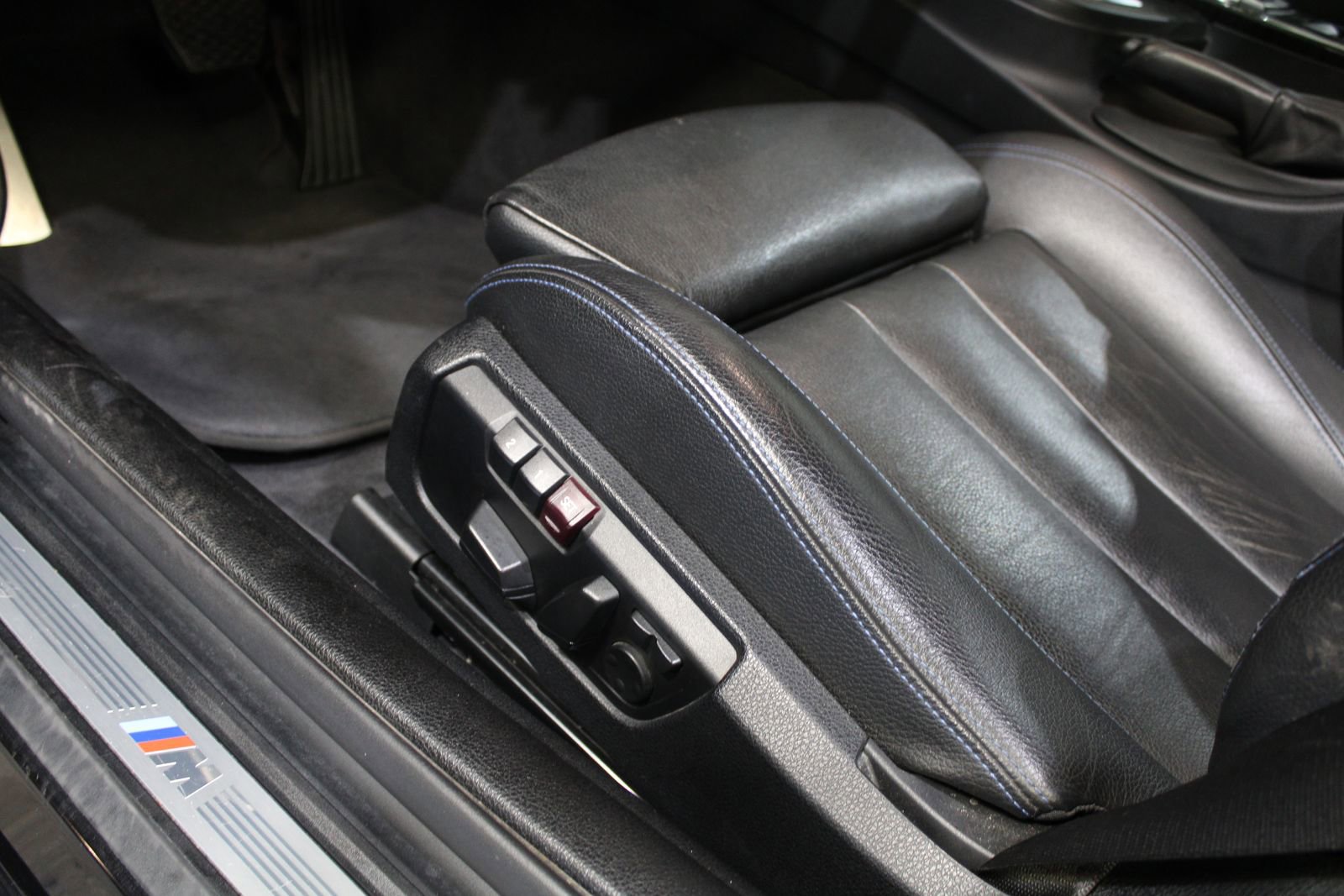 Used 2015 BMW 435i Convertible RWD image 21