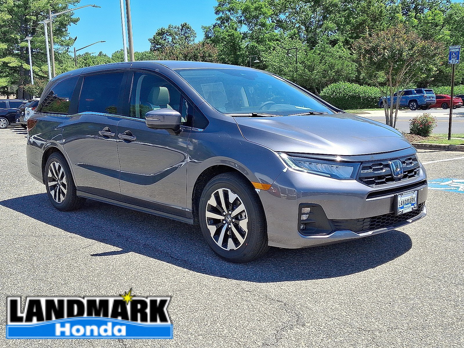 New 2026 Honda Odyssey EX-L image 2