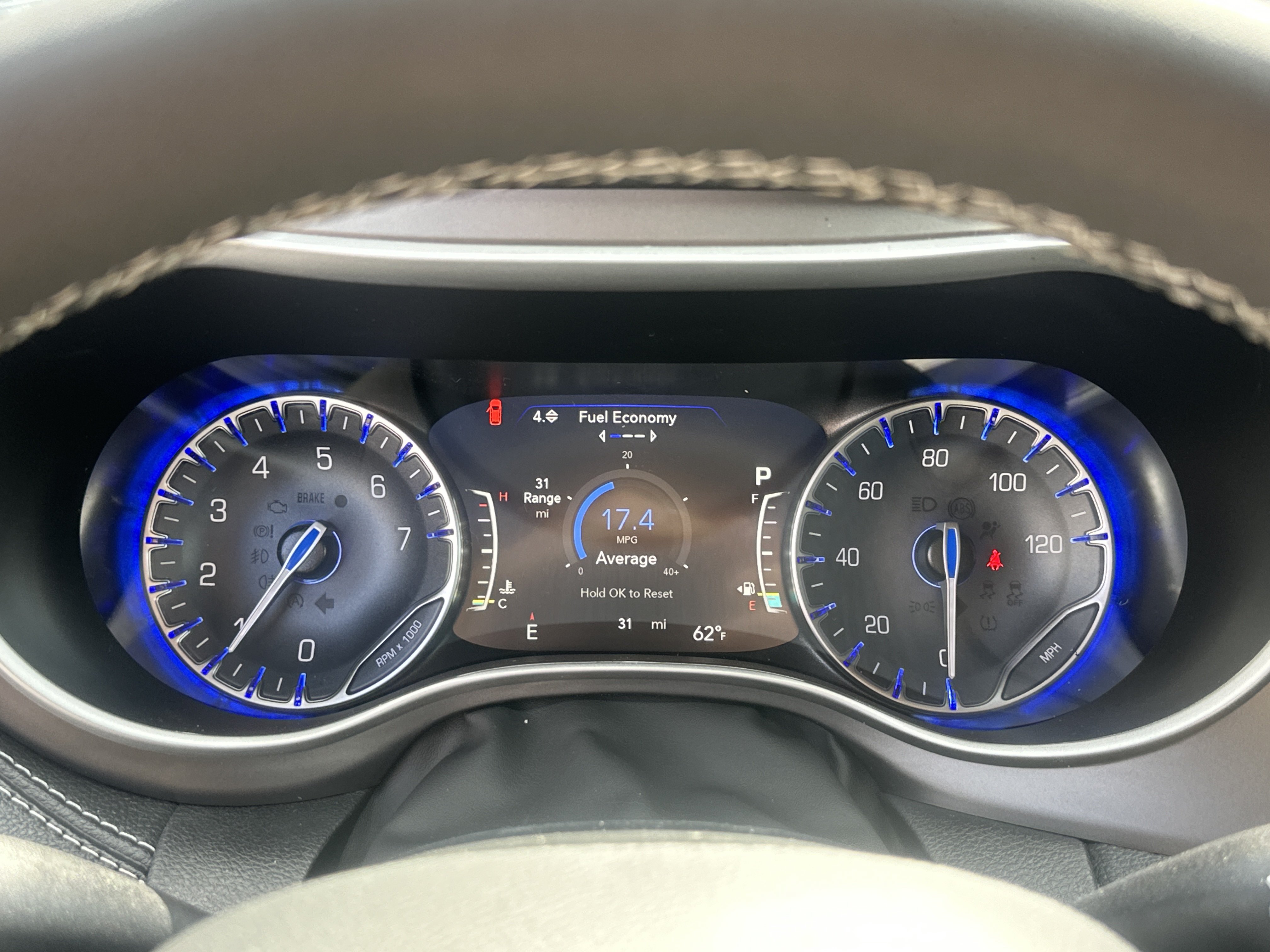 New 2027 Chrysler Pacifica Select FWD image 11