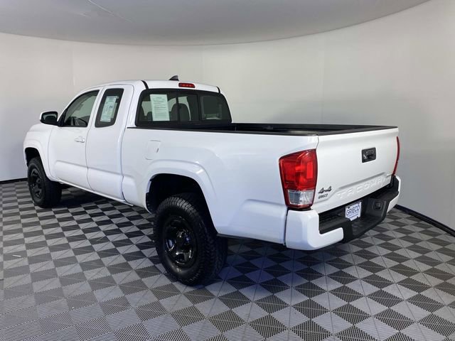Used 2016 Toyota Tacoma SR w/ SR Convenience Package image 6