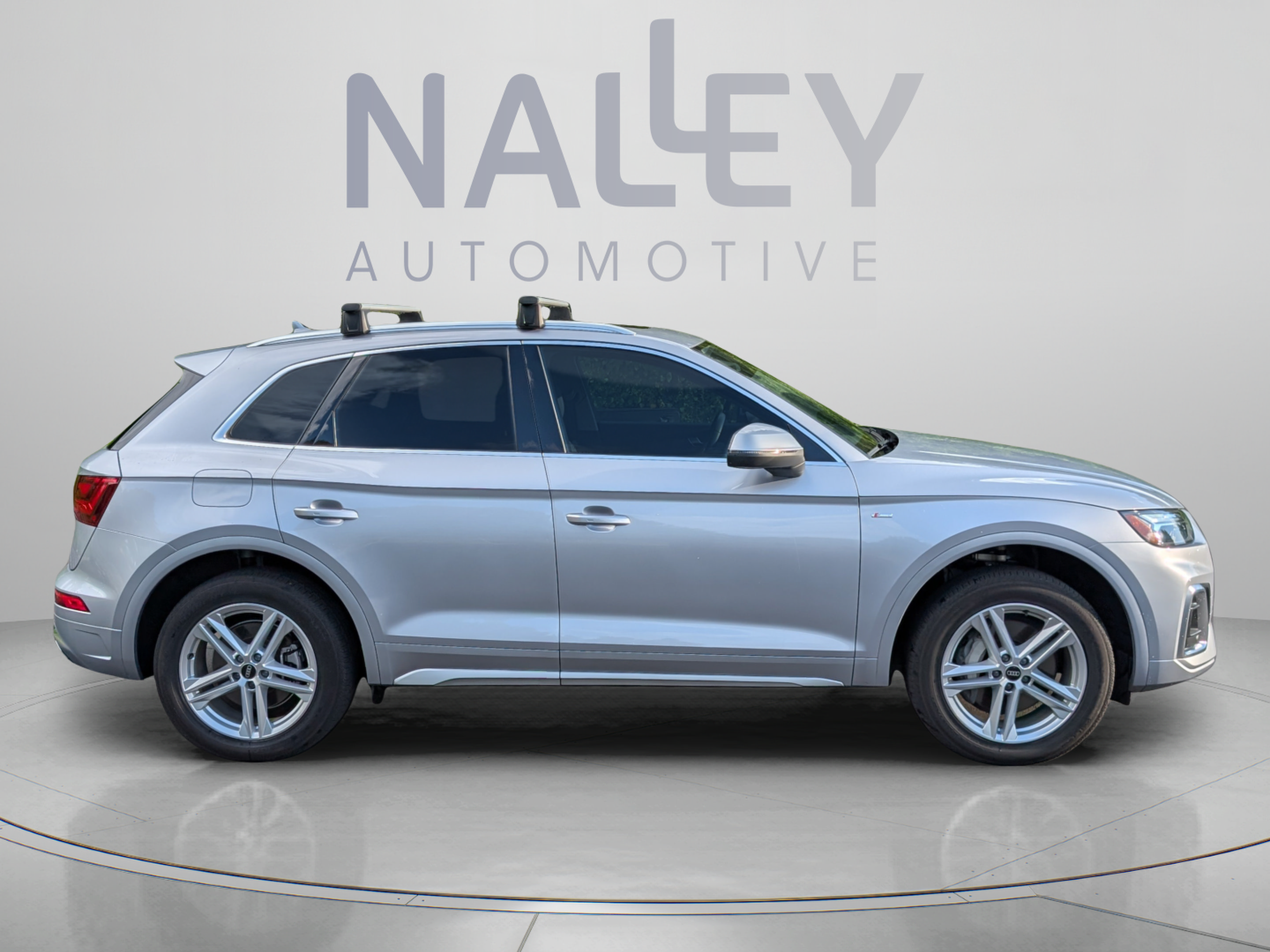 Used 2024 Audi Q5 e Premium Plus AWD/4WD image 6