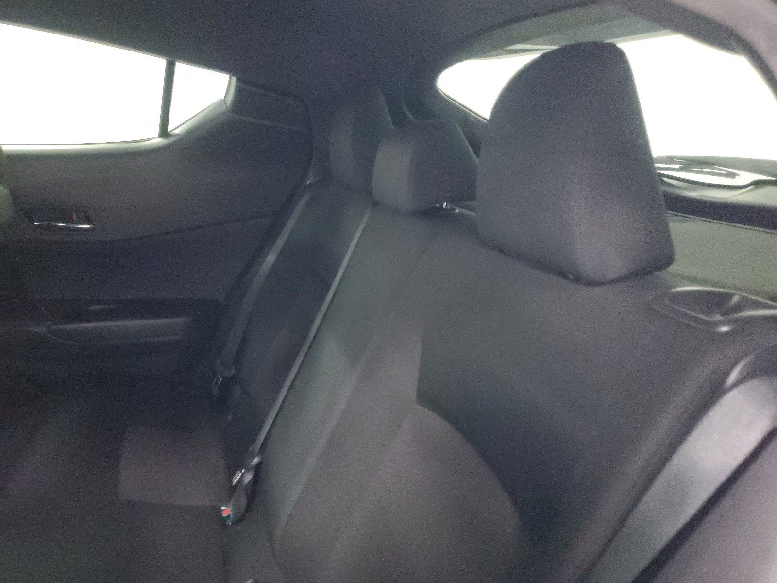 Used 2018 Toyota C-HR XLE image 14