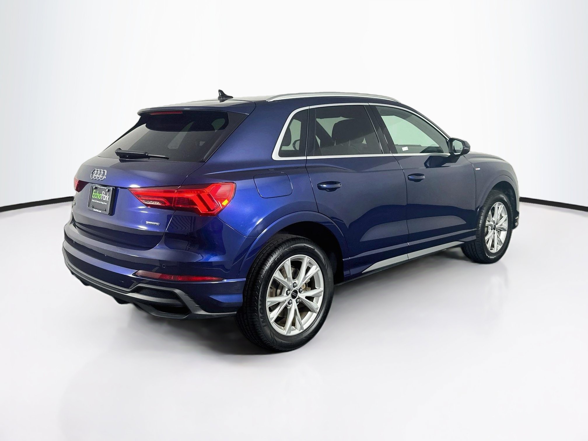 Used 2025 Audi Q3 2.0T Premium AWD/4WD image 9
