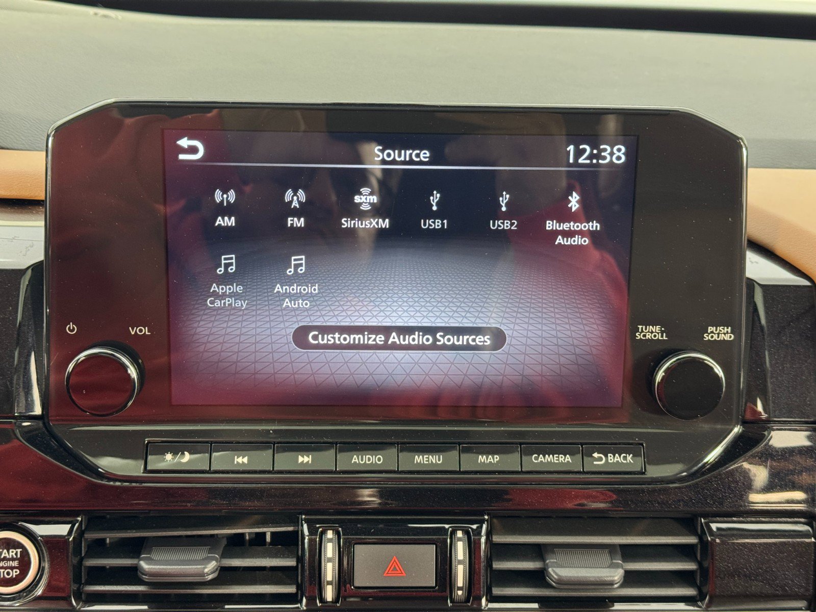 Used 2023 Nissan Pathfinder Platinum image 26