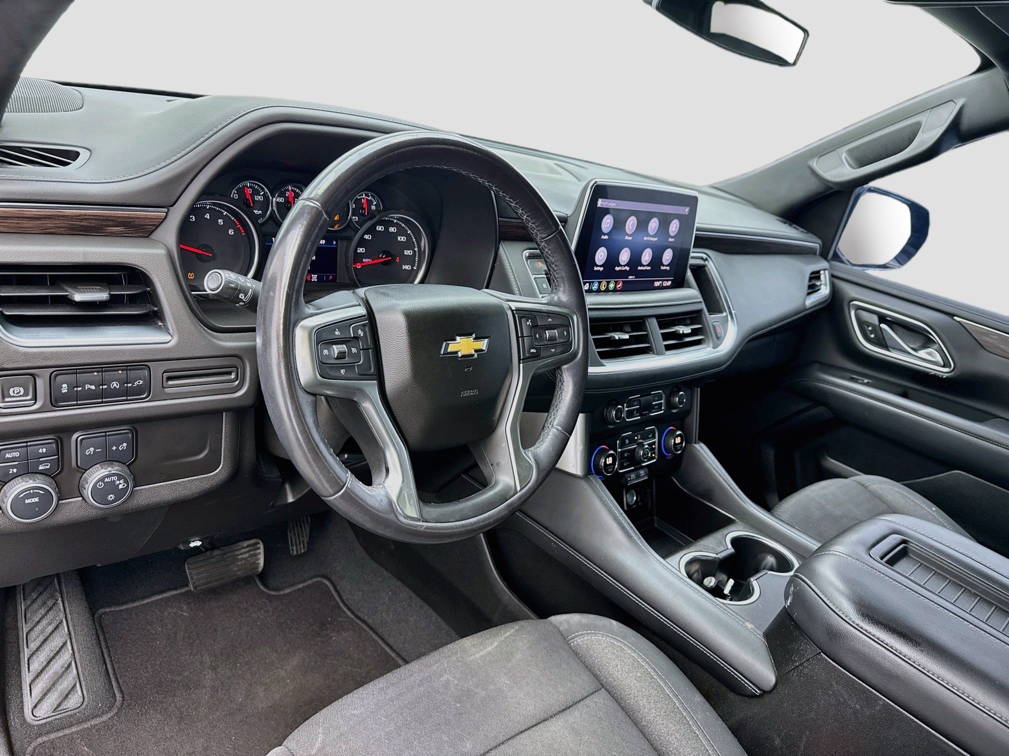 Used 2021 Chevrolet Suburban LS AWD/4WD image 7
