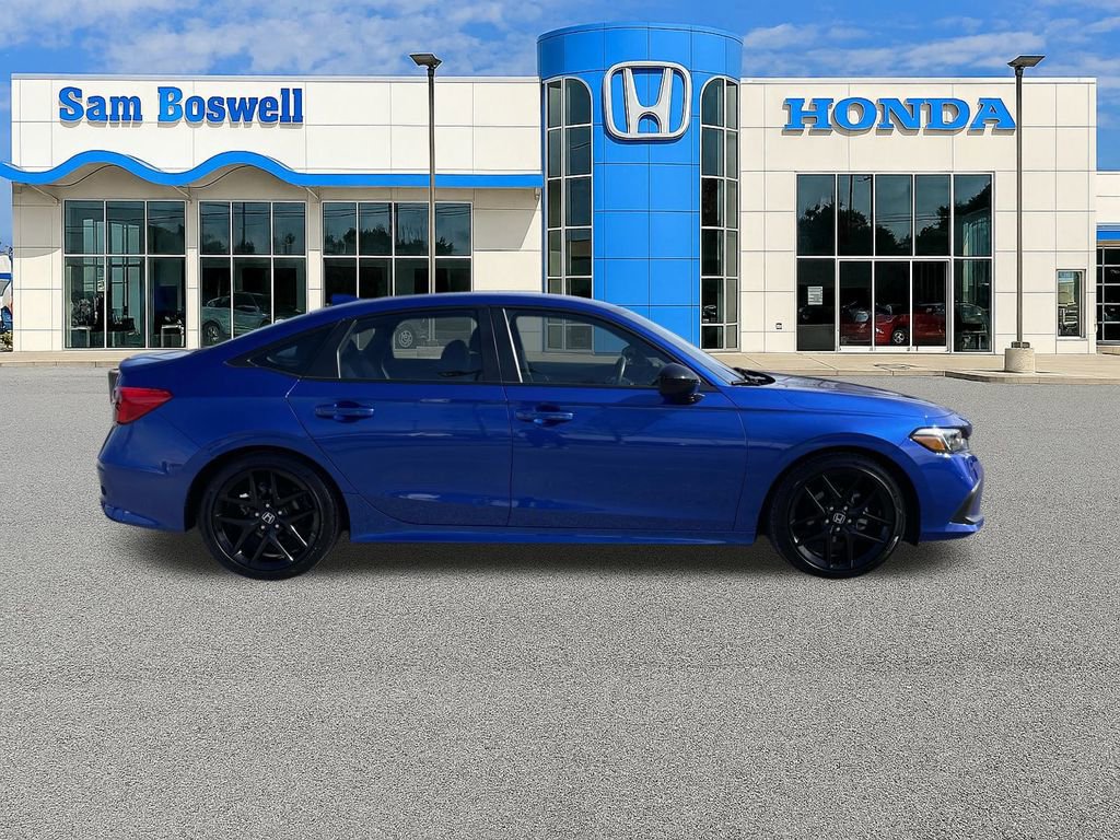 Used 2023 Honda Civic Sport image 2