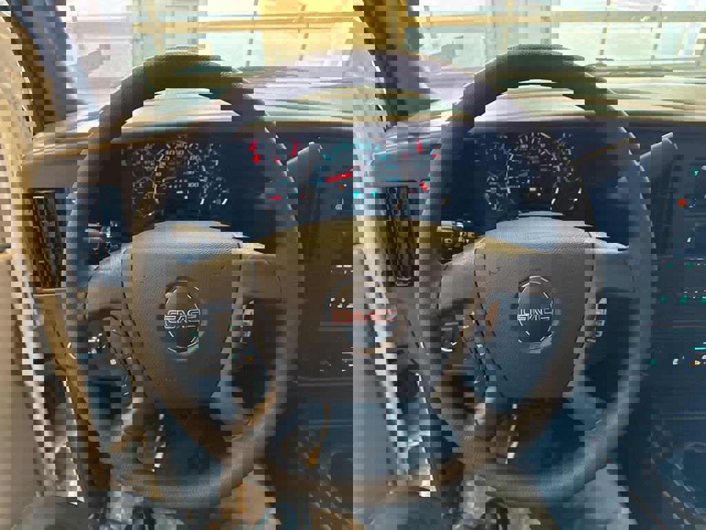 New 2025 GMC Savana 2500 Work Van w/ Driver Convenience Package image 26