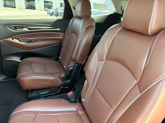 Used 2020 Buick Enclave Avenir w/ Avenir Technology Package AWD/4WD image 22