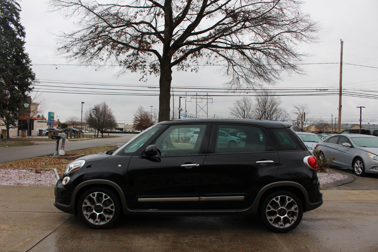 Used 2014 FIAT 500L Trekking w/ Popular Equipment Group image 6