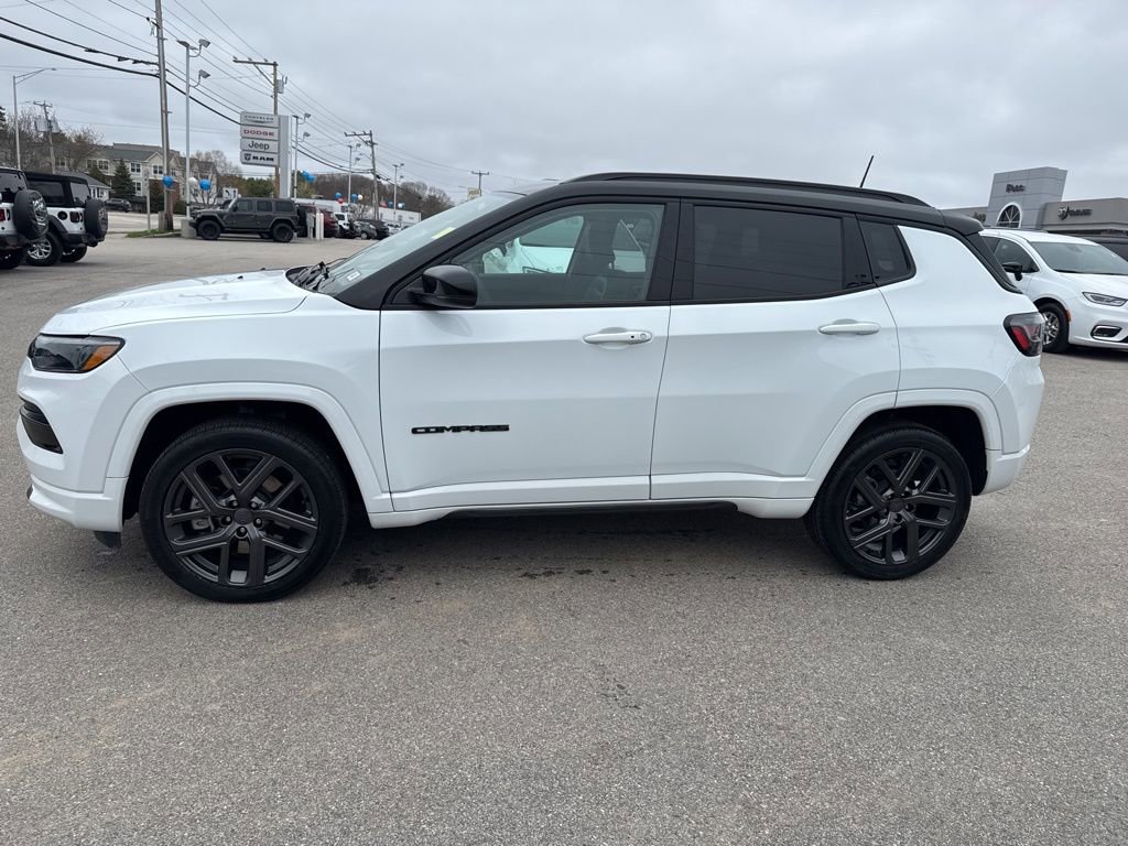 Certified 2024 Jeep Compass Limited w/ High Altitude Package AWD/4WD image 2