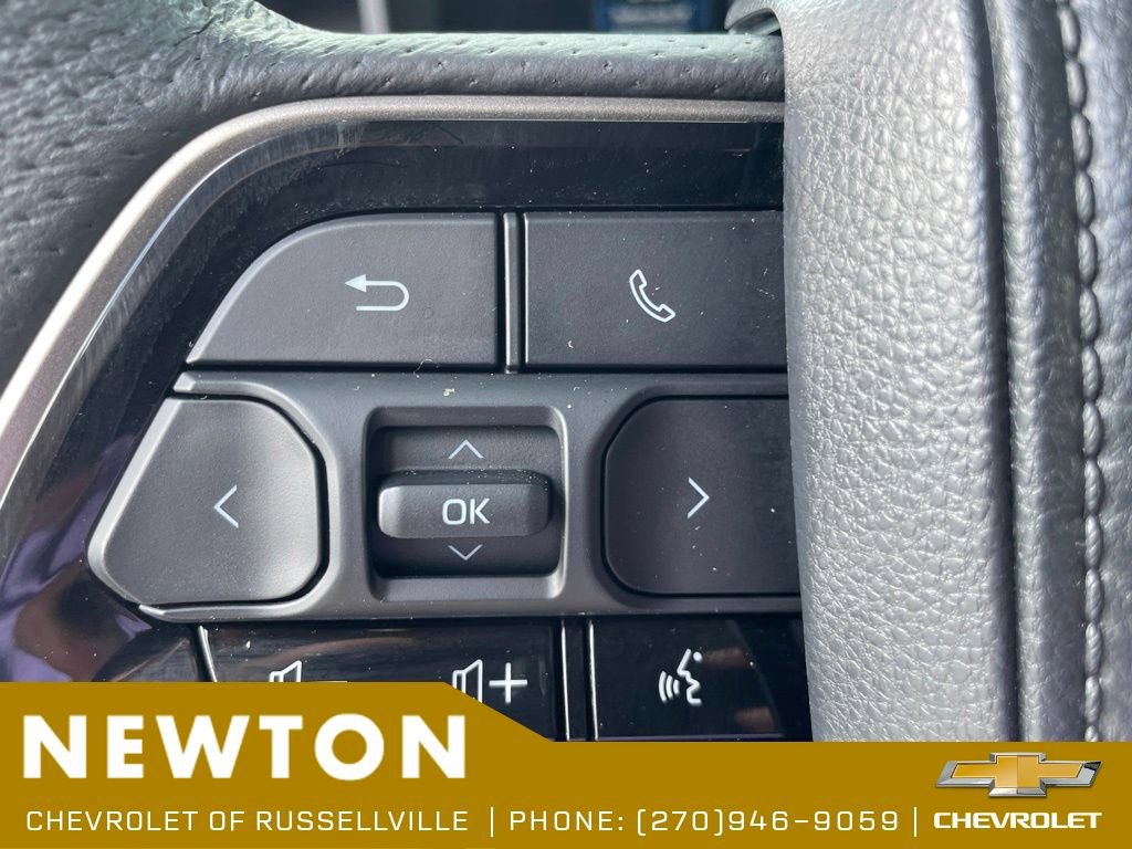 Used 2024 Toyota Tundra Limited w/ Power Package AWD/4WD image 13