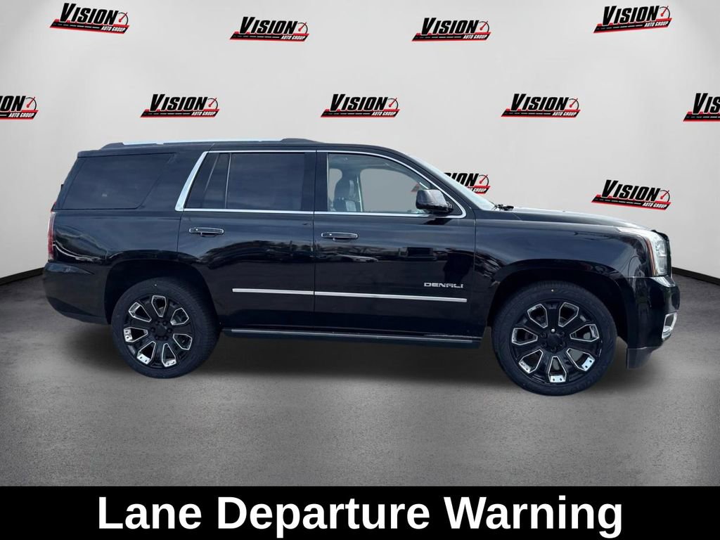 Used 2016 GMC Yukon Denali w/ Open Road Package AWD/4WD image 4