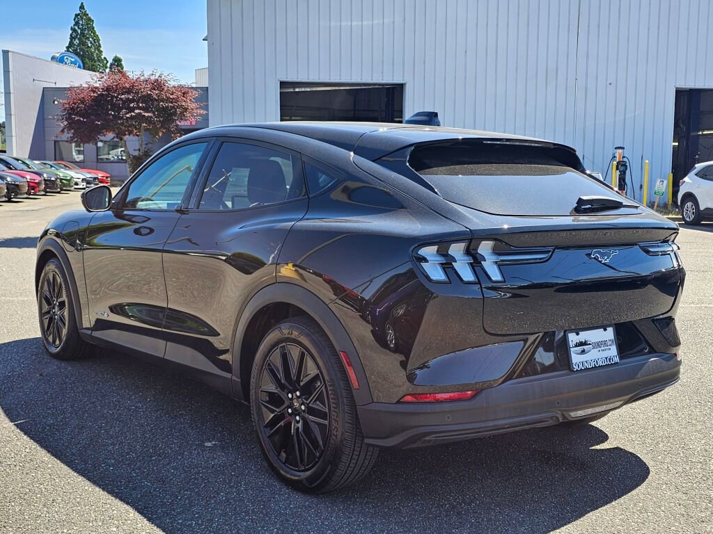 Certified 2025 Ford Mustang Mach-E Select AWD/4WD image 3