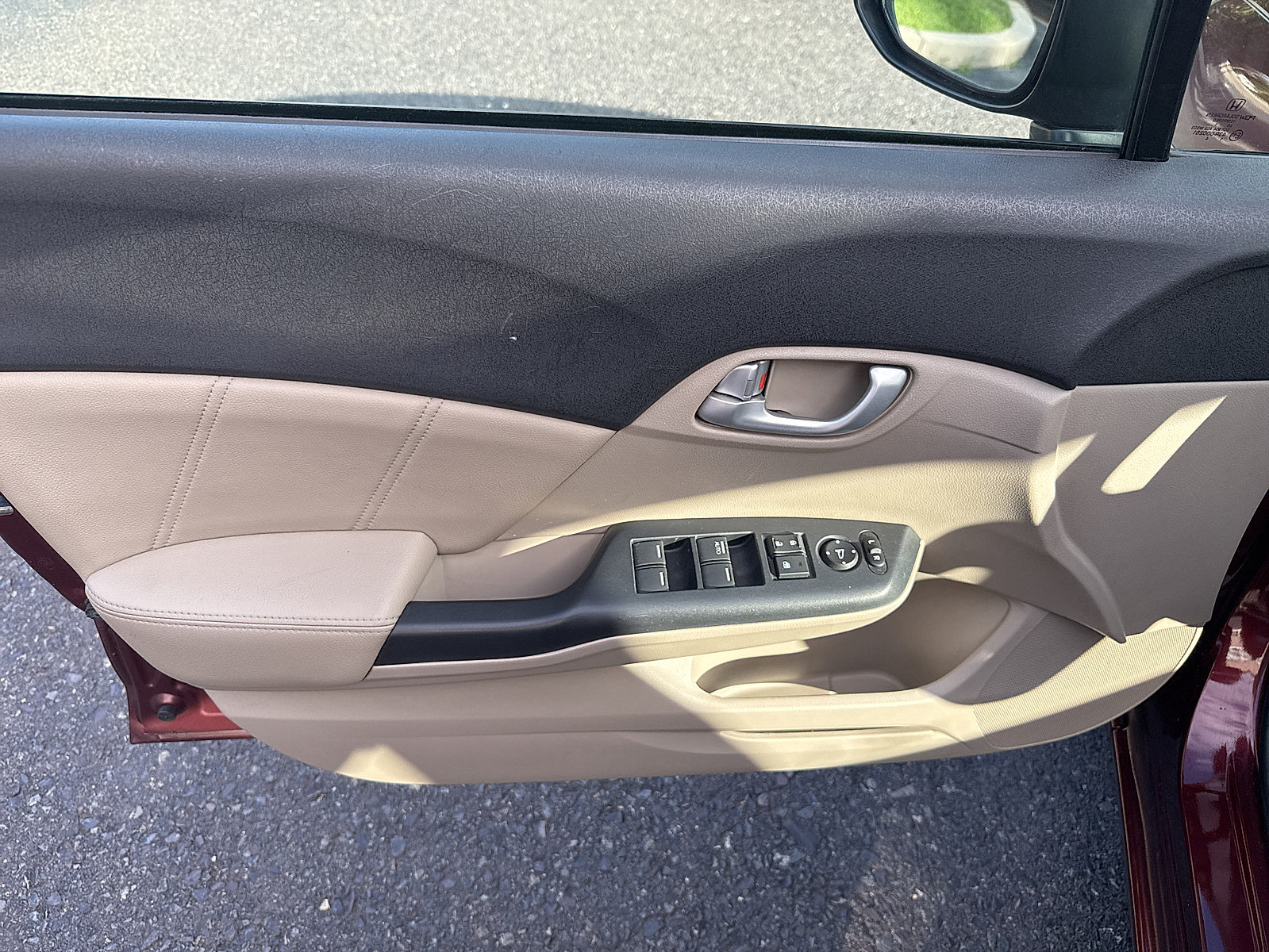 Used 2012 Honda Civic EX-L image 25