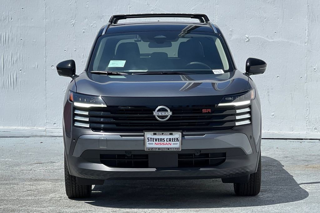 New 2025 Nissan Kicks SR w/ Illumination Package image 2