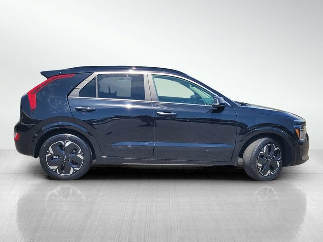Used 2024 Kia Niro Wave w/ Wave Preserve Package FWD image 3
