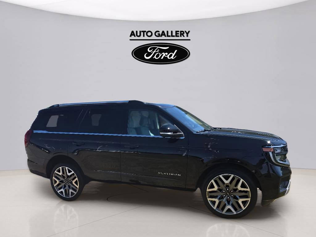 Used 2025 Ford Expedition Platinum w/ Platinum Ultimate Package AWD/4WD image 4