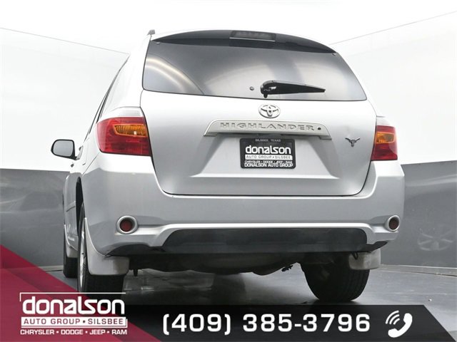 Used 2010 Toyota Highlander SE image 17